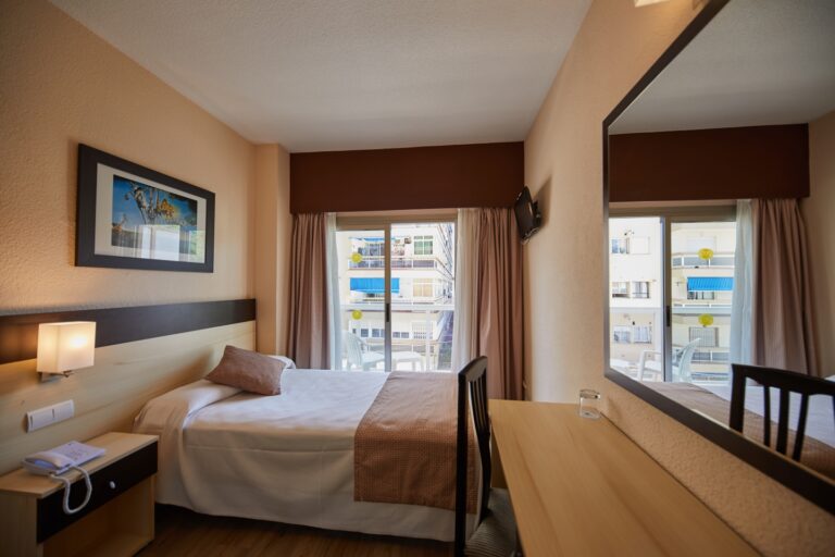 Griego 209 1 768x512