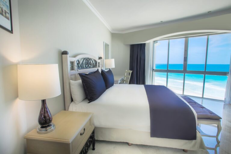 Sandos Cancun Room Suite Caribe 24 min 768x512