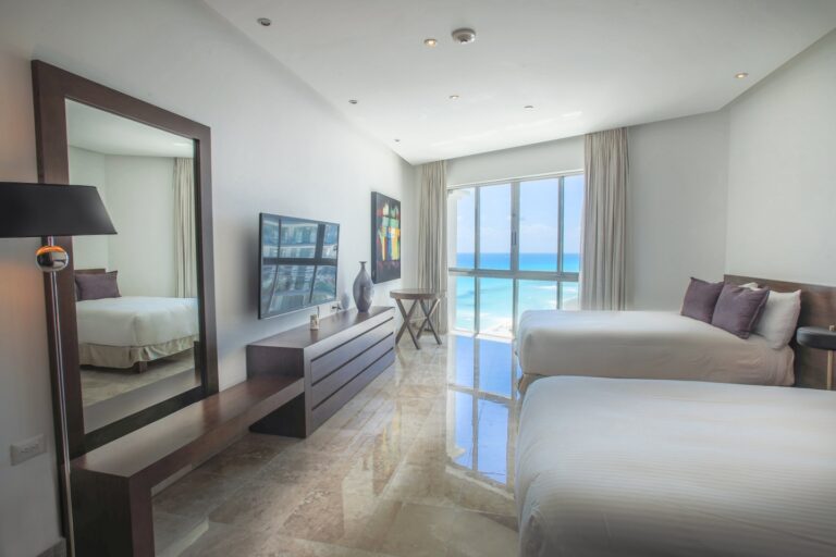Sandos Cancun Suite Presidencial22 min 768x512