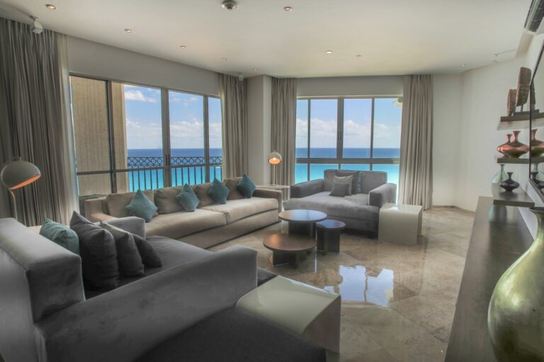 Sandos Cancun Suite Presidencial25 min 768x512