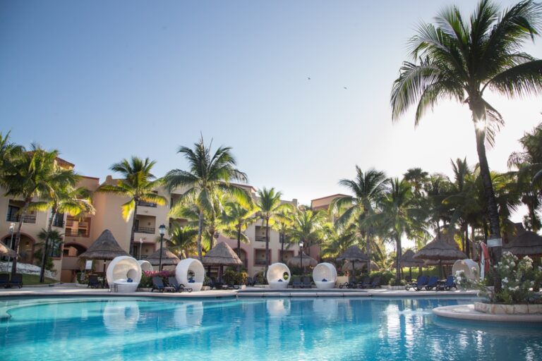 Sandos Playacar Pool Select 01 1 min 1 768x512